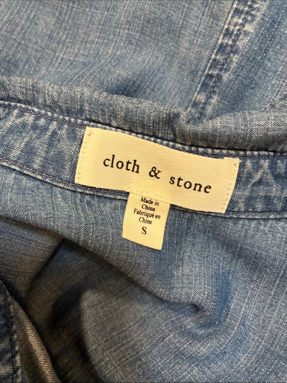 Cloth & stone -Light Blue Button-Down Shirt, size small - Picture 5 of 7